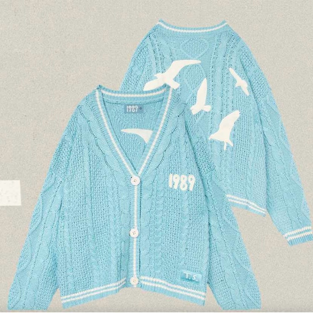 Taylor Swift 1989 Cardigain - official merchandise
